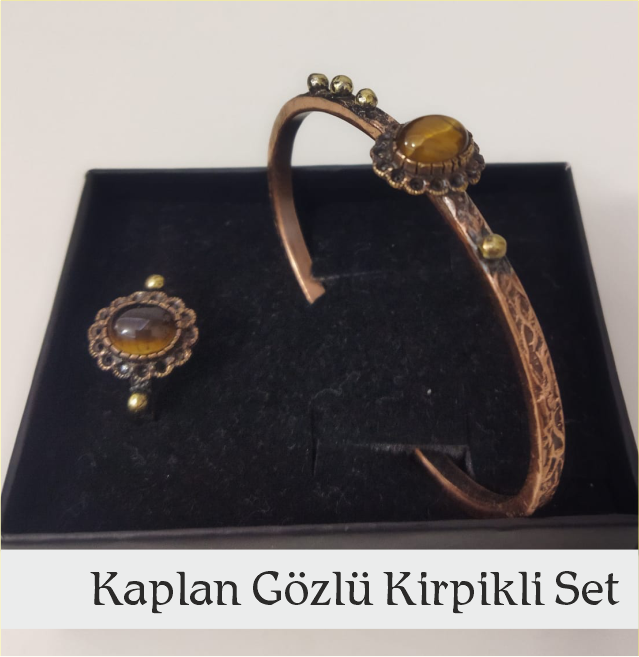 Kaplan Gözlü Kirpikli Set